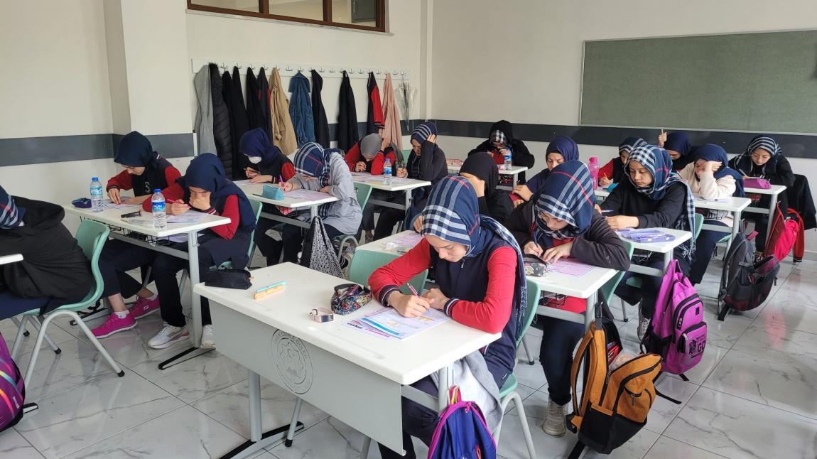 8. Sınıf öğrencilerimize LGS kapsamında deneme sınavları yapıldı. 